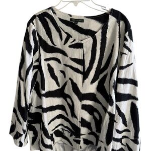 Zebra Print linen topper. Sz lg